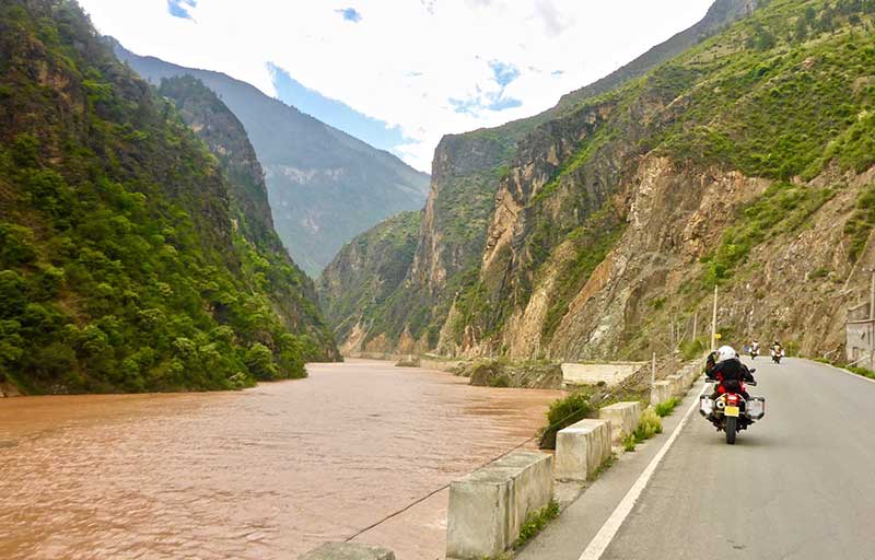 Across the water to Chilling